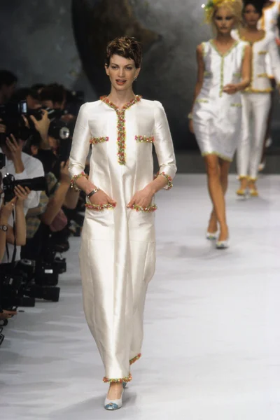 Look 188